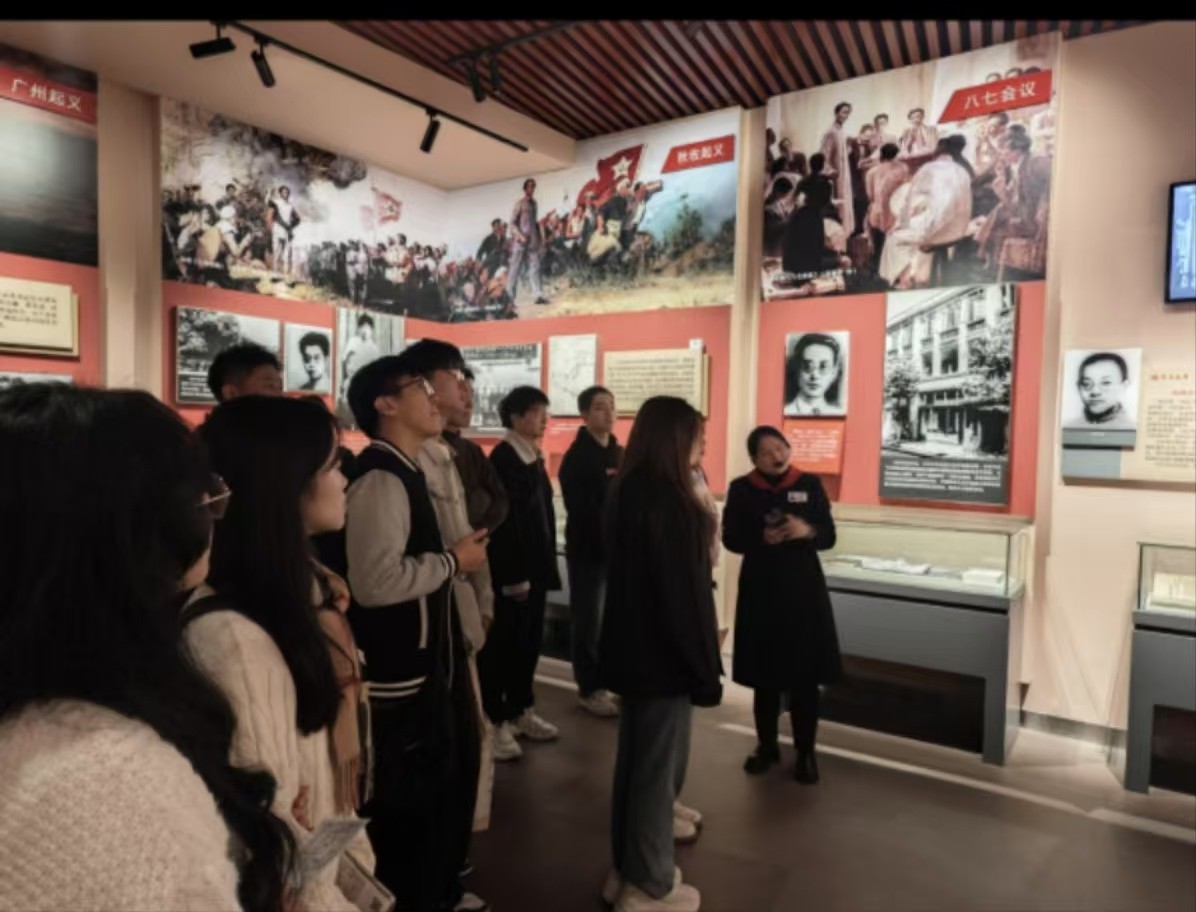 1734333804496048358.jpg 1734333804496048358.jpg