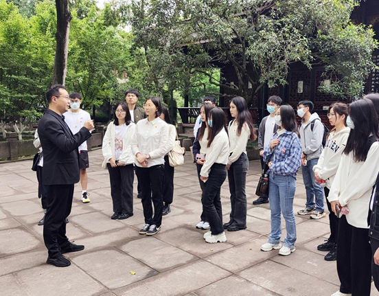 1696991401521035353.jpg 桂湖廉洁教育4.jpg