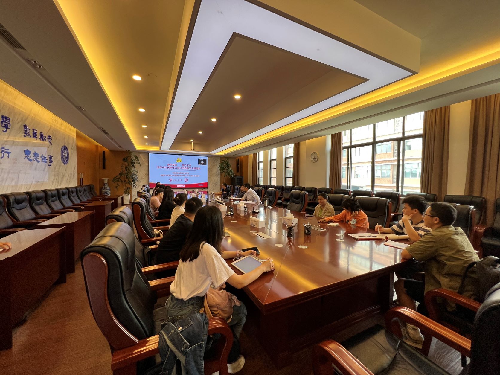 1664528259415082291.jpg 甘灵.jpg