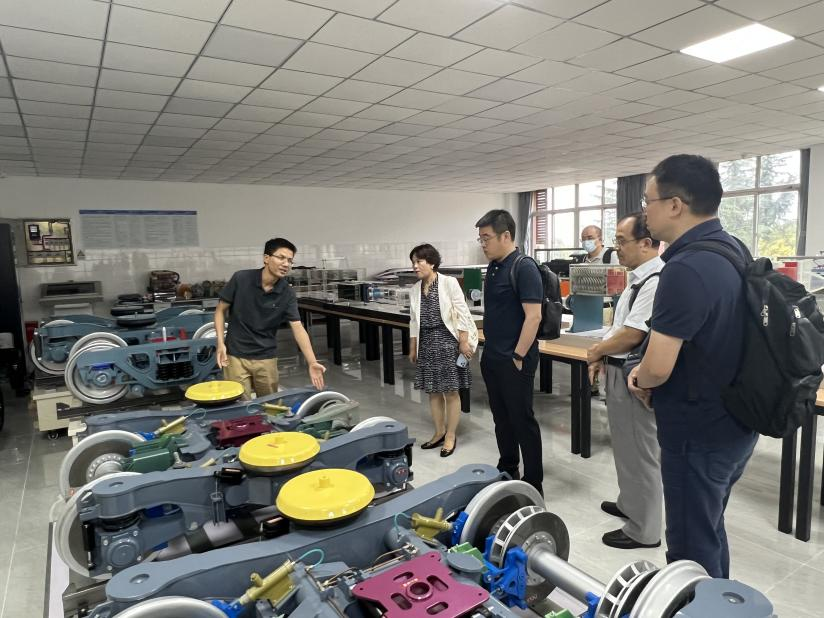 1690508468083080232.png 1690508468083080232.png