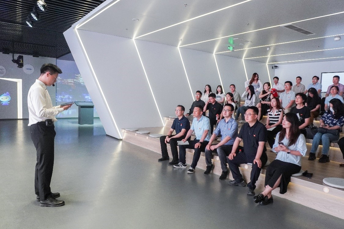 1748315343384089712.jpg 4.jpg